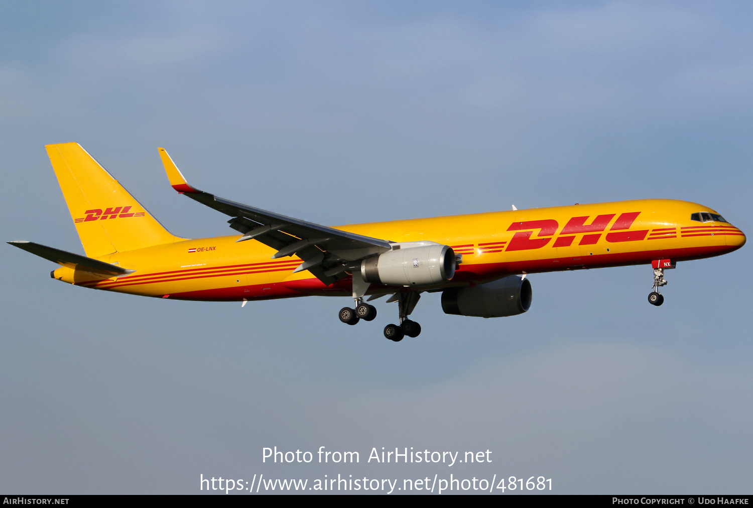 Aircraft Photo of OE-LNX | Boeing 757-223(PCF) | DHL International | AirHistory.net #481681