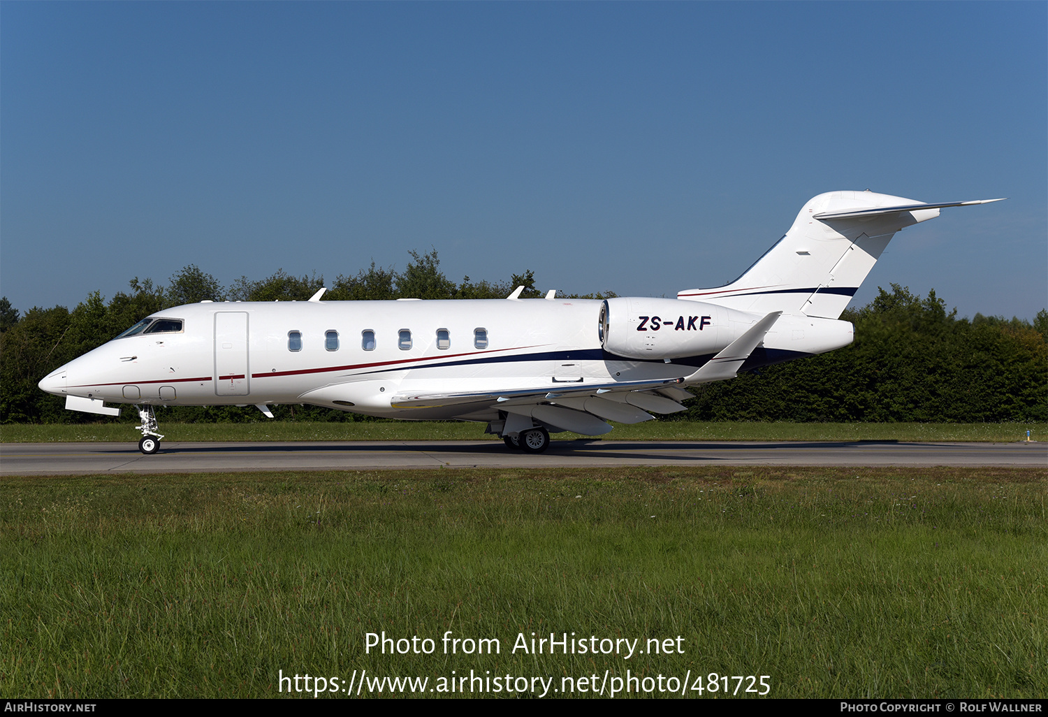 Aircraft Photo of ZS-AKF | Bombardier Challenger 350 (BD-100-1A10) | AirHistory.net #481725