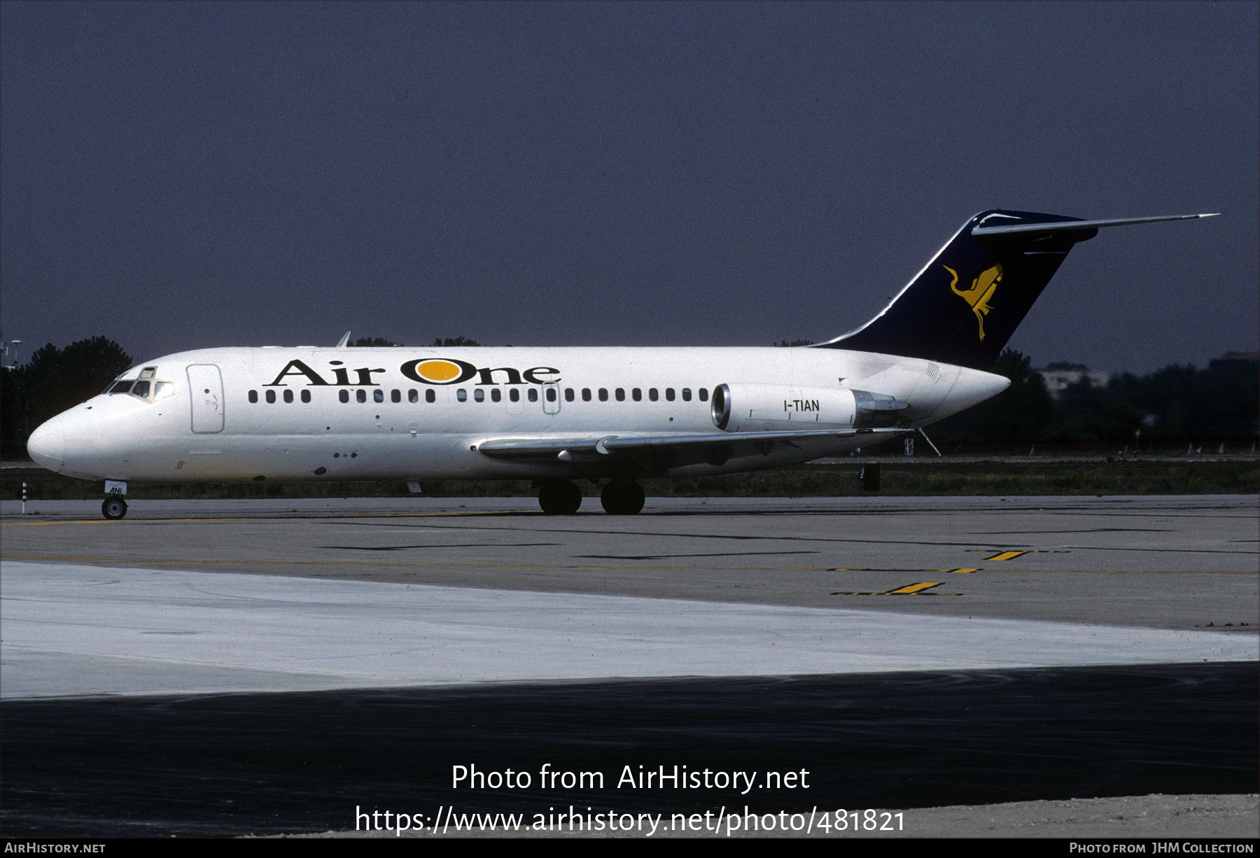 Aircraft Photo of I-TIAN | Douglas DC-9-15RC | Air One | AirHistory.net #481821