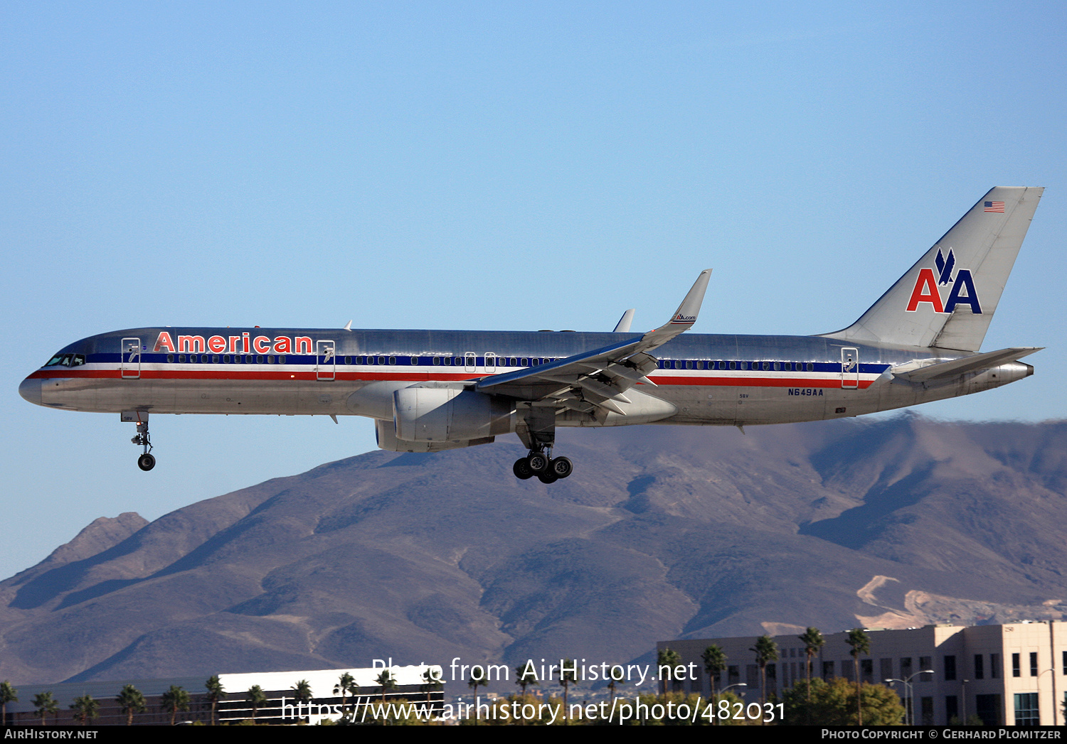 Aircraft Photo of N649AA | Boeing 757-223 | American Airlines | AirHistory.net #482031