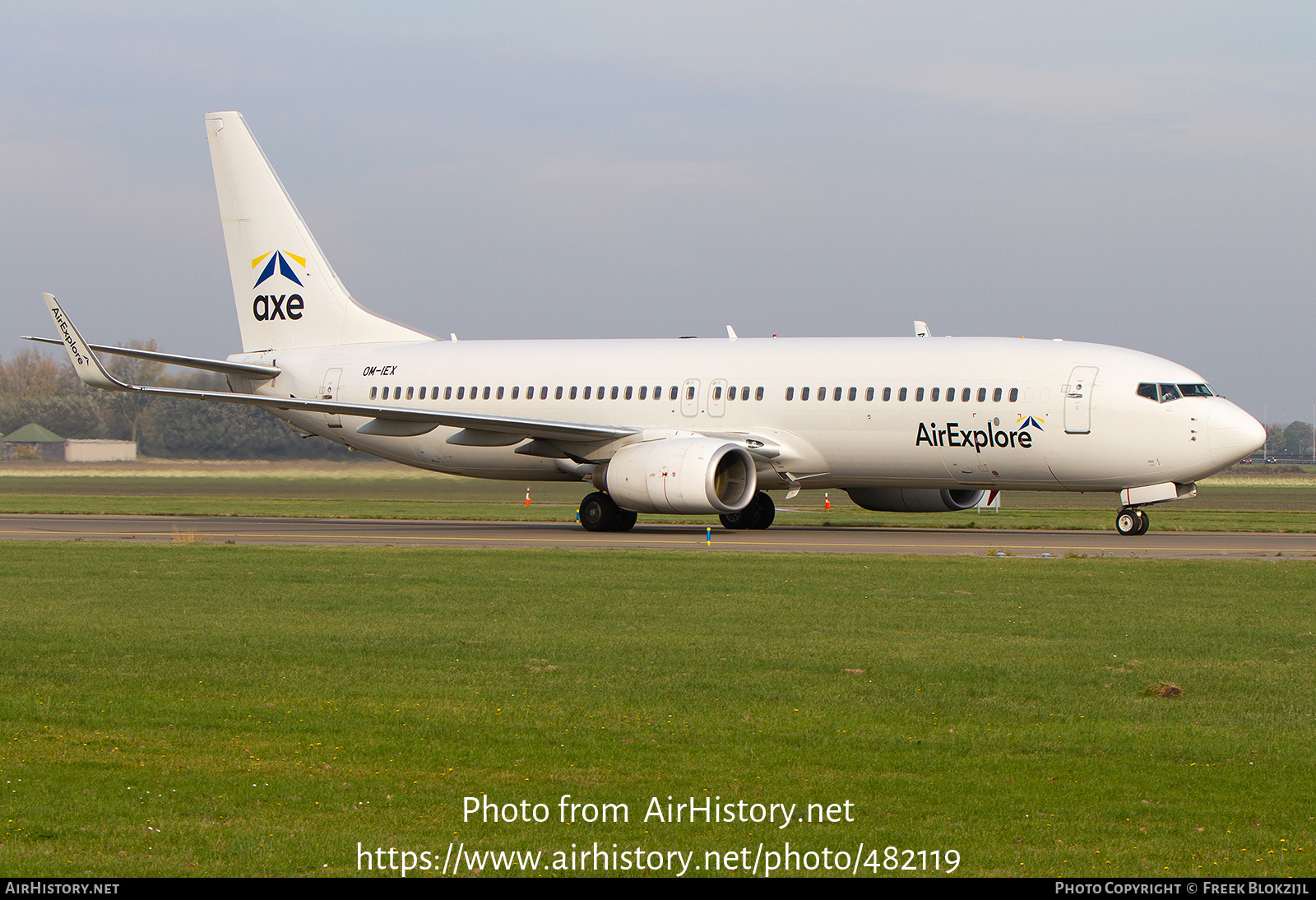 Aircraft Photo of OM-IEX | Boeing 737-8BK | AirExplore - Axe | AirHistory.net #482119