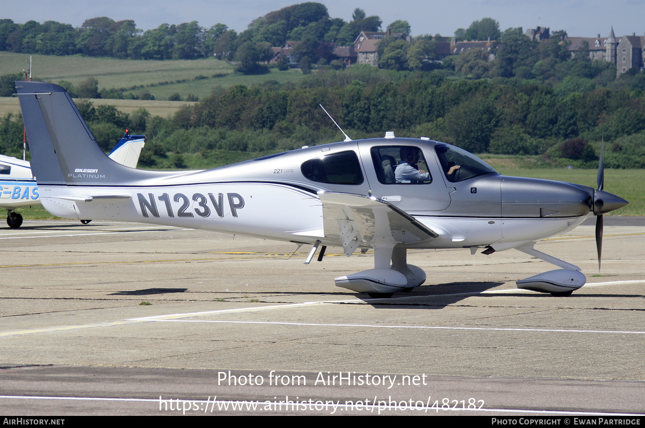 Aircraft Photo of N123VP | Cirrus SR-22T G6-GTS Platinum | AirHistory.net #482182