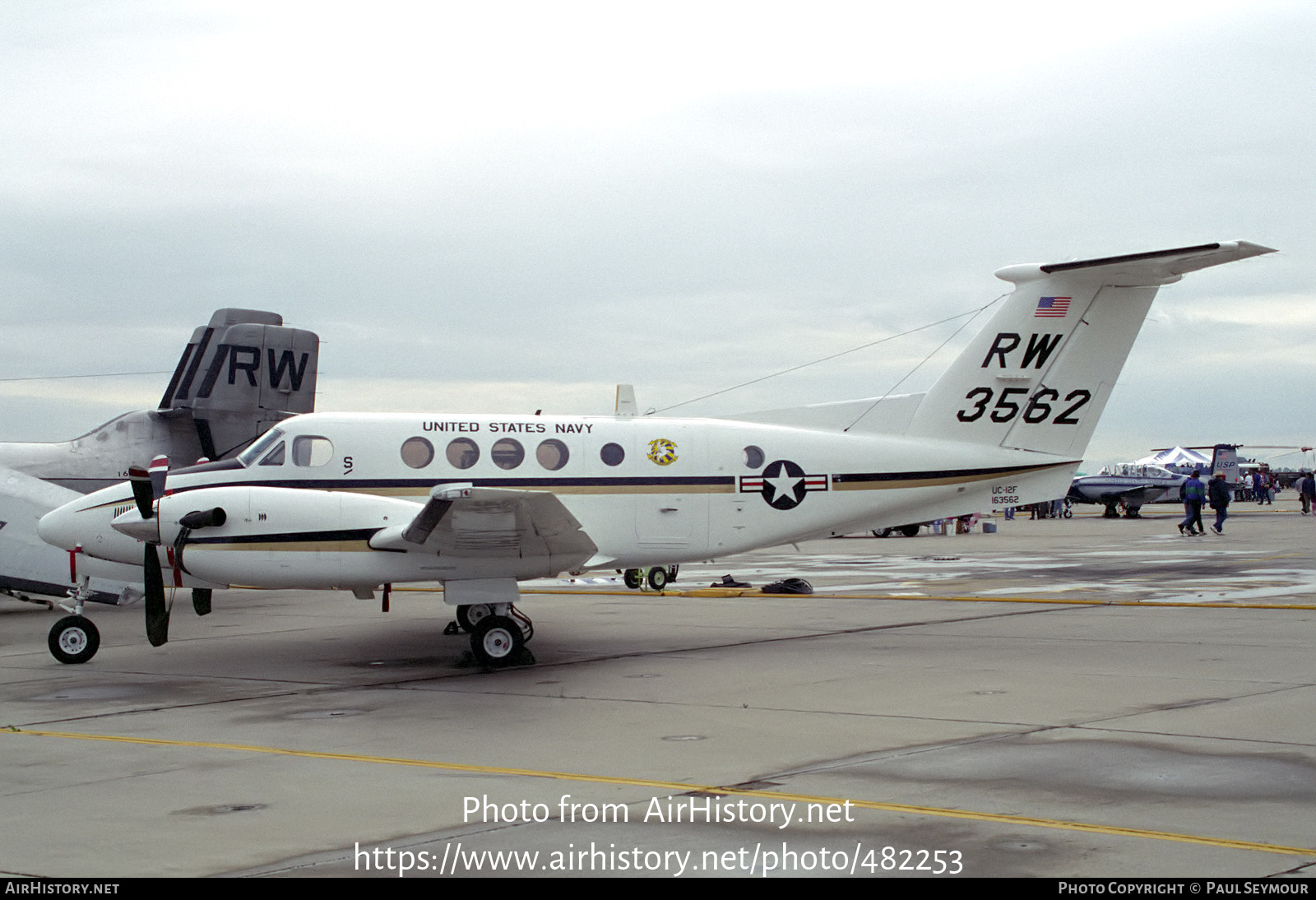 Aircraft Photo of 163562 / 3562 | Beech UC-12F Super King Air (B200C) | USA - Navy | AirHistory.net #482253