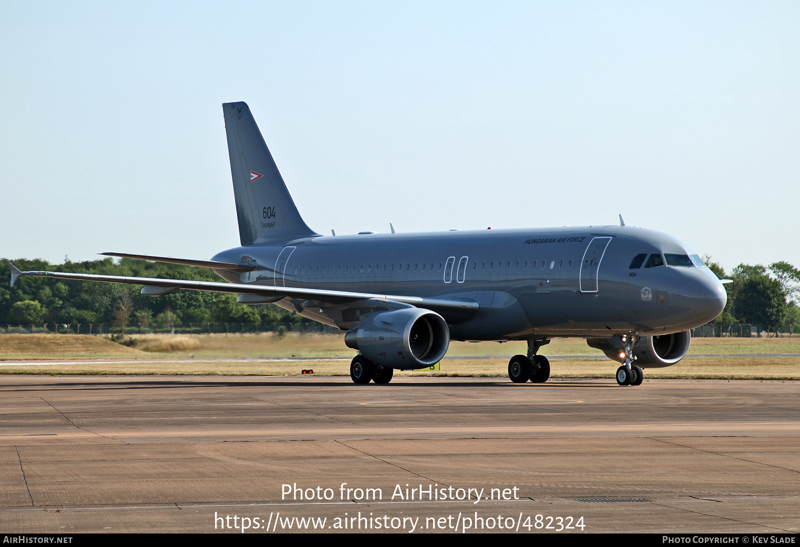 Aircraft Photo of 604 | Airbus A319-112 | Hungary - Air Force | AirHistory.net #482324