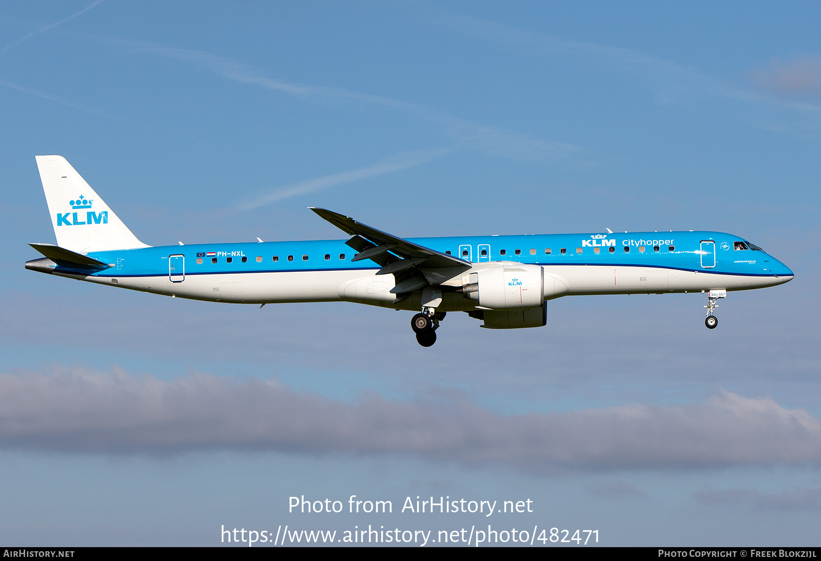 Aircraft Photo of PH-NXL | Embraer 195-E2 (ERJ-190-400) | KLM Cityhopper | AirHistory.net #482471