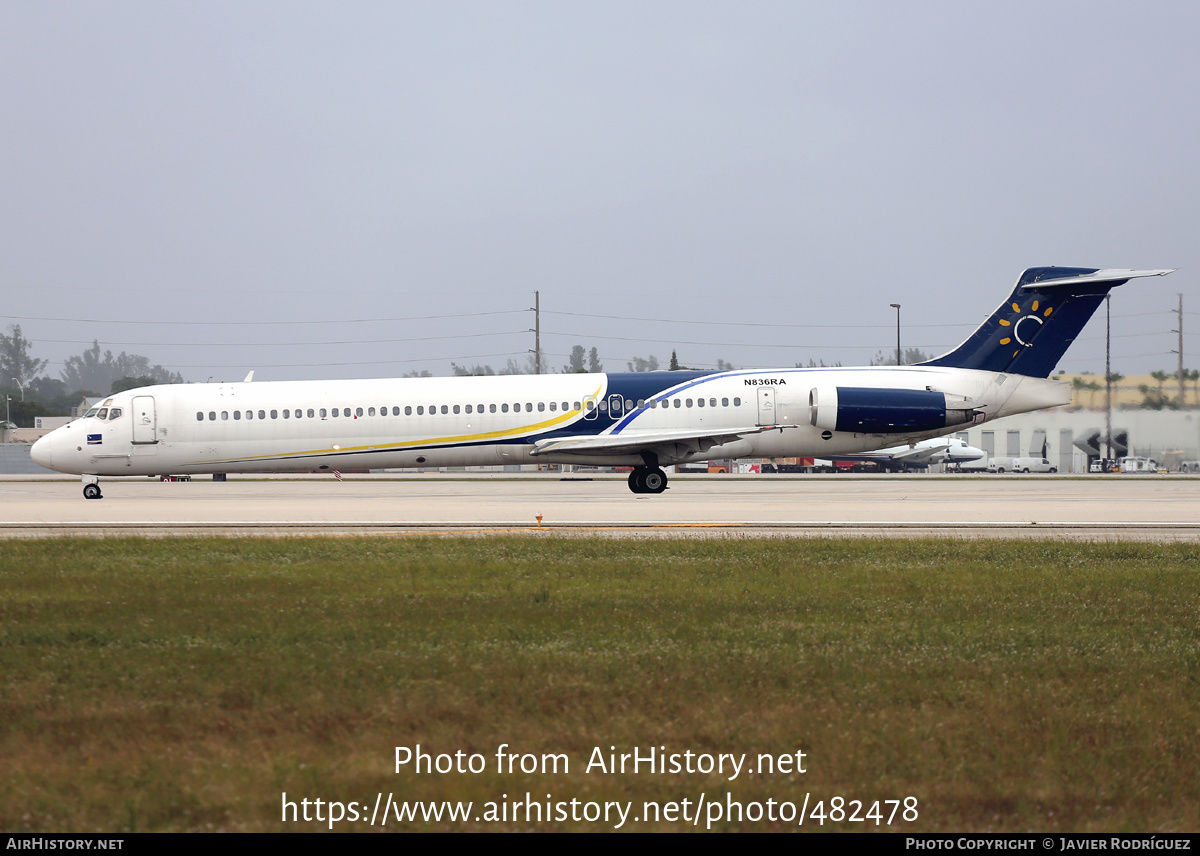 Aircraft Photo of N836RA | McDonnell Douglas MD-83 (DC-9-83) | AirHistory.net #482478