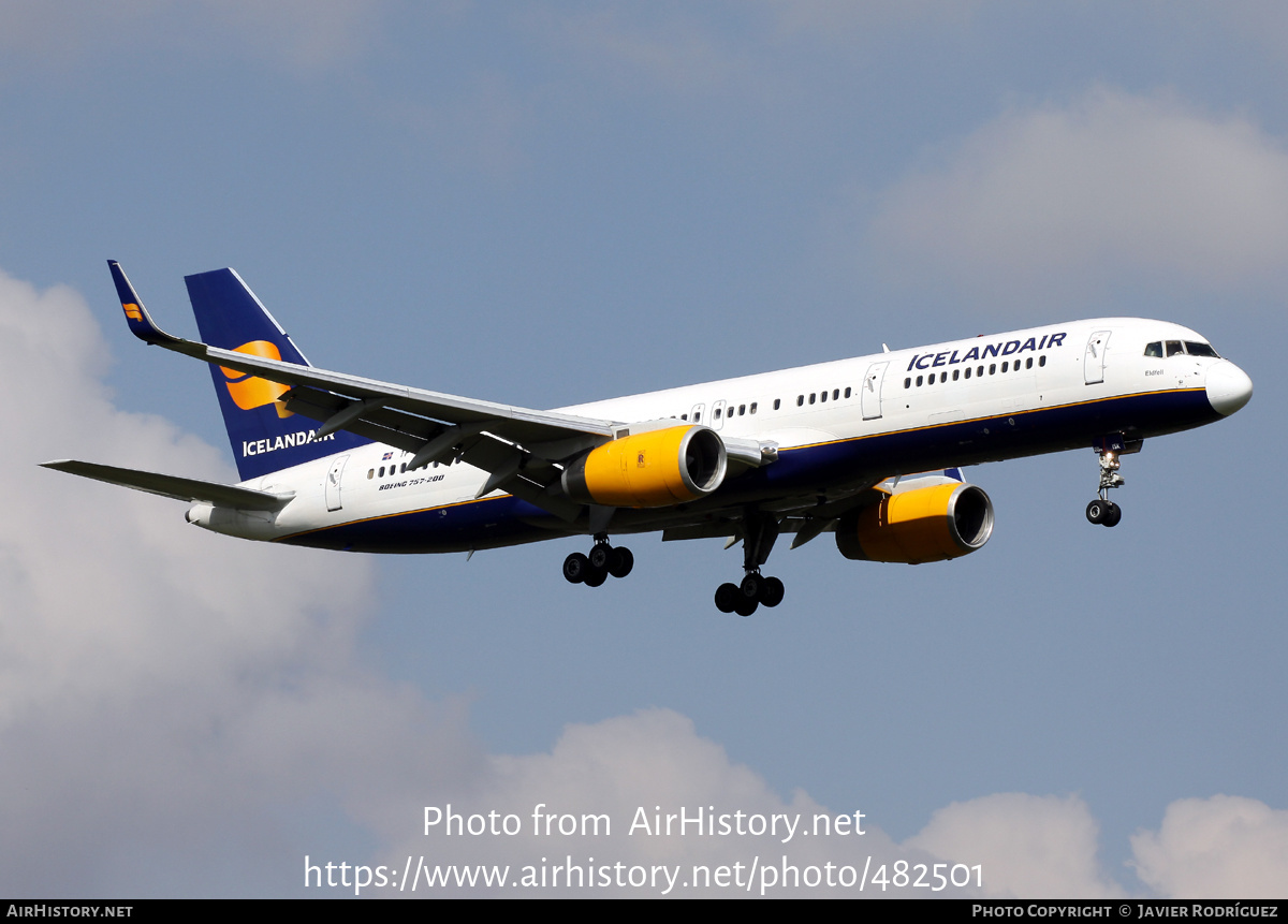 Aircraft Photo of TF-ISK | Boeing 757-223 | Icelandair | AirHistory.net #482501