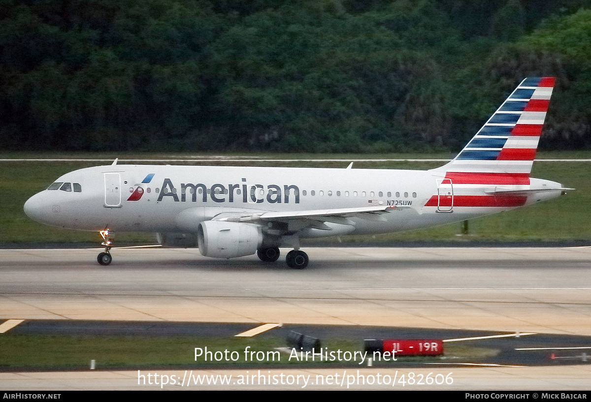 Aircraft Photo of N725UW | Airbus A319-112 | American Airlines | AirHistory.net #482606