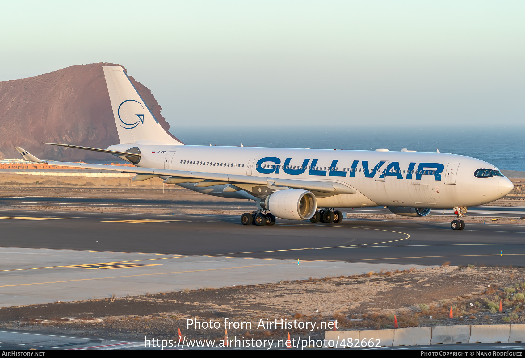 Aircraft Photo of LZ-AWY | Airbus A330-223 | GullivAir | AirHistory.net #482662