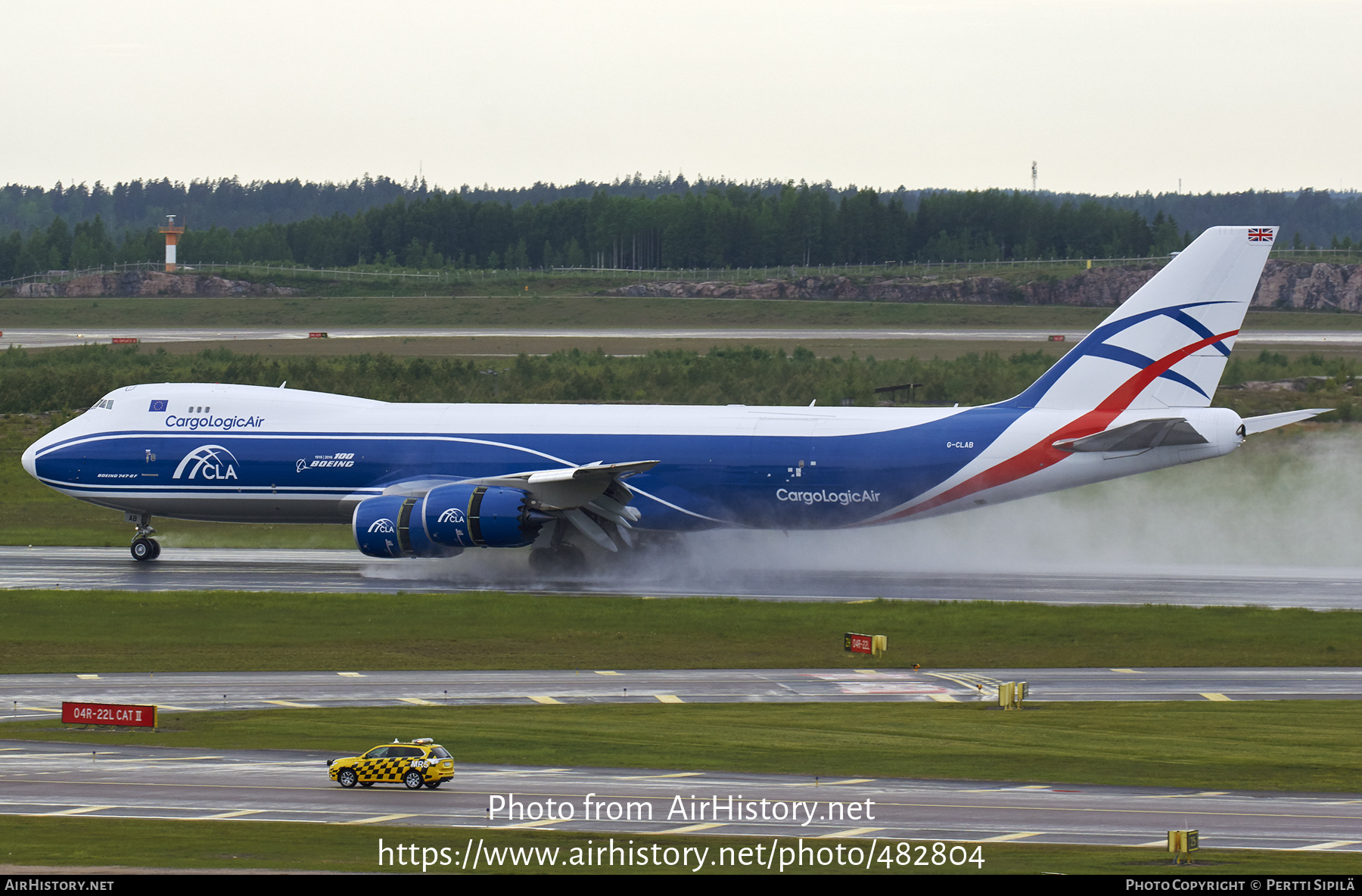 Aircraft Photo of G-CLAB | Boeing 747-83QF/SCD | CargoLogicAir | AirHistory.net #482804