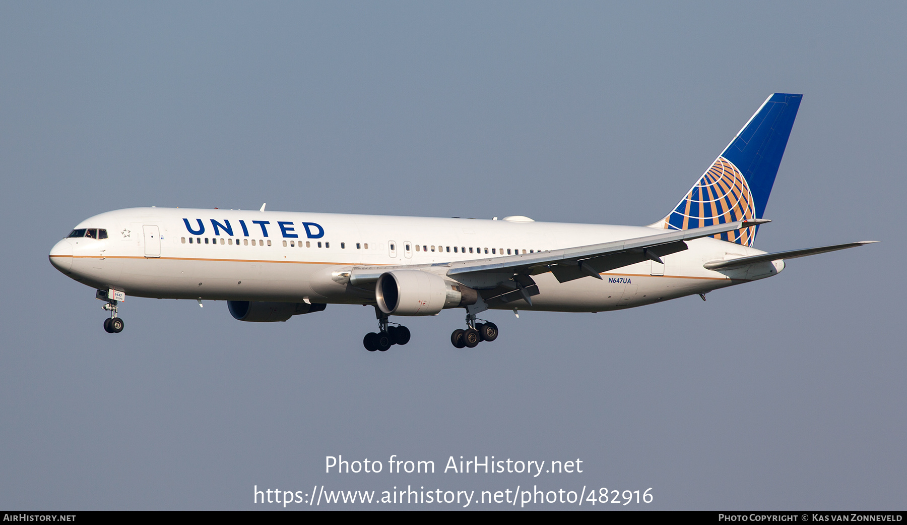 Aircraft Photo of N647UA | Boeing 767-322/ER | United Airlines | AirHistory.net #482916