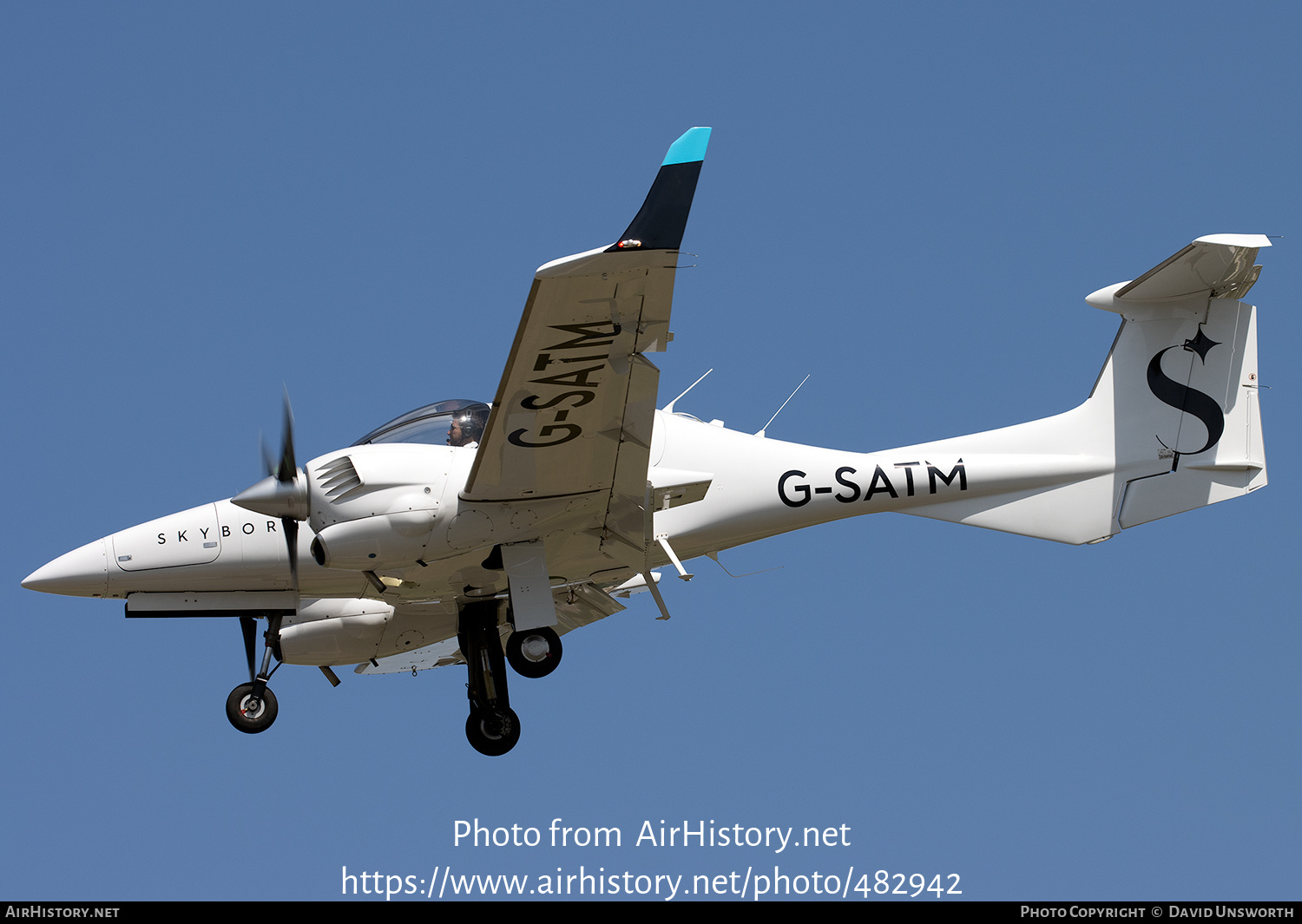 Aircraft Photo of G-SATM | Diamond DA42 M Twin Star | Skyborne Airline Academy | AirHistory.net #482942