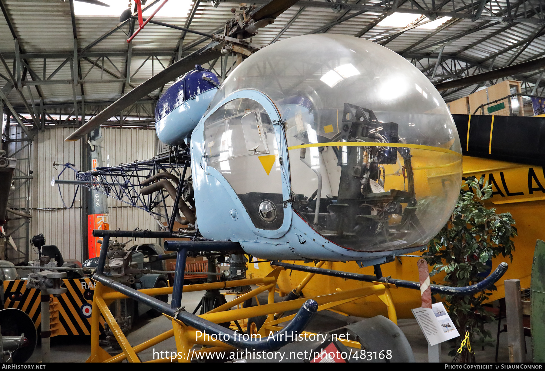 Aircraft Photo of XT242 | Westland-Bell Sioux AH1 (47G-3B-1) | UK ...