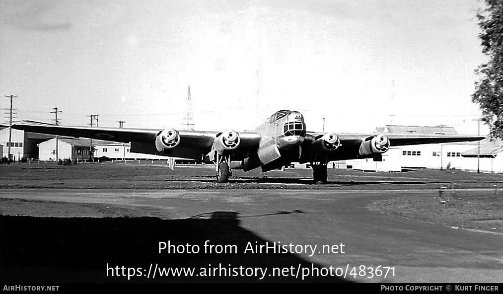 Aircraft Photo of A73-22 | Avro 694 Lincoln Mk.30 | Australia - Air Force | AirHistory.net #483671