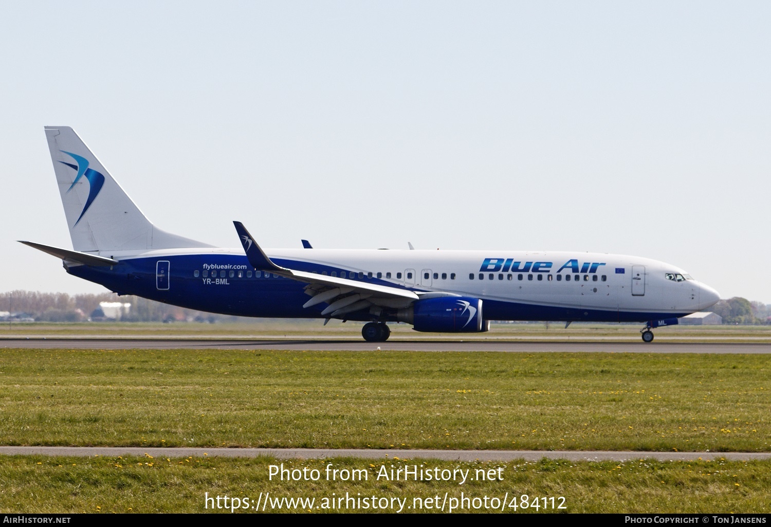 Aircraft Photo of YR-BML | Boeing 737-82R | Blue Air | AirHistory.net #484112