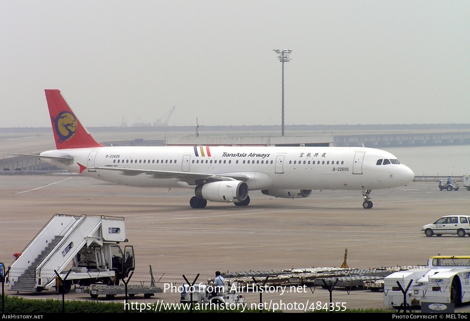 Aircraft Photo of B-22605 | Airbus A321-131 | TransAsia Airways | AirHistory.net #484355