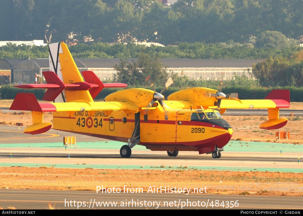 Aircraft Photo of UD.14-04 | Bombardier CL-415 (CL-215-6B11) | Spain - Air Force | AirHistory.net #484356