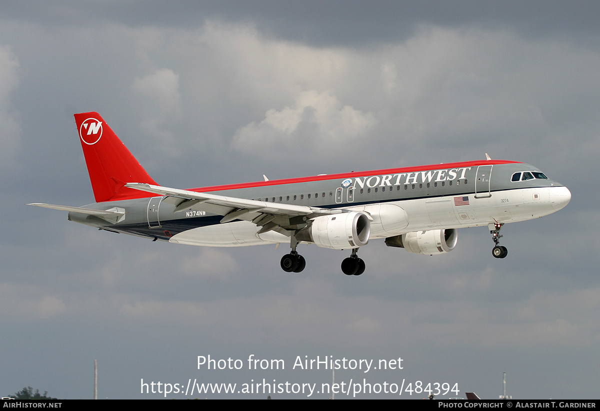 Aircraft Photo of N374NW | Airbus A320-212 | Northwest Airlines | AirHistory.net #484394