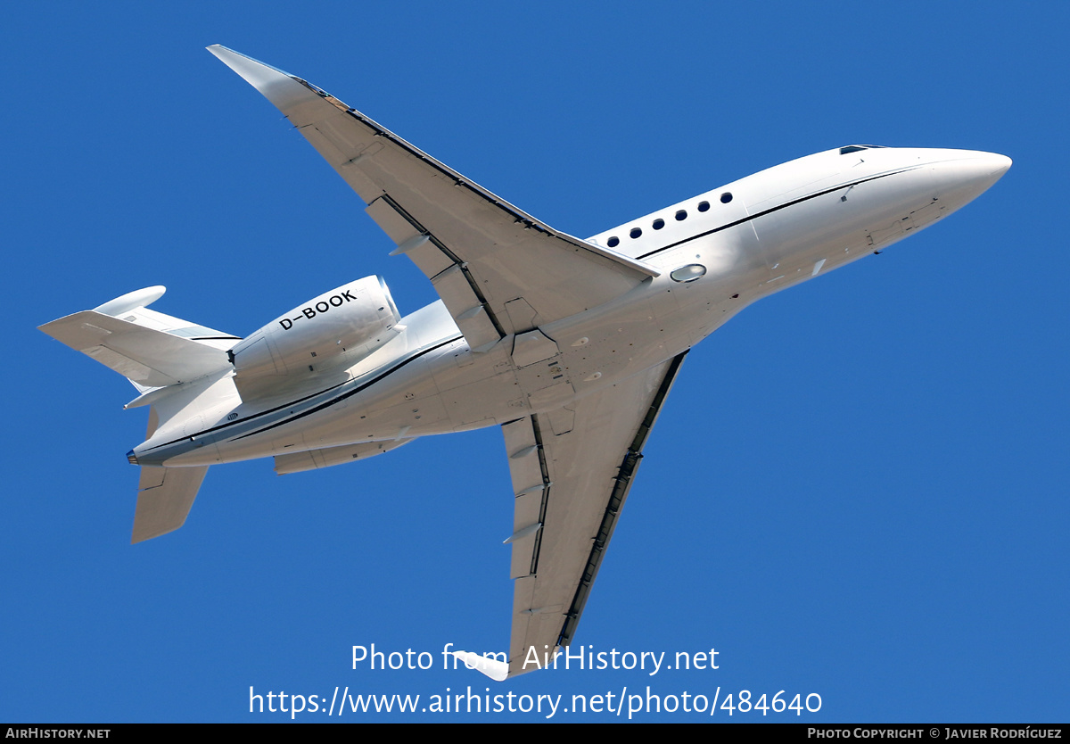 Aircraft Photo of D-BOOK | Dassault Falcon 2000LXS | AirHistory.net #484640