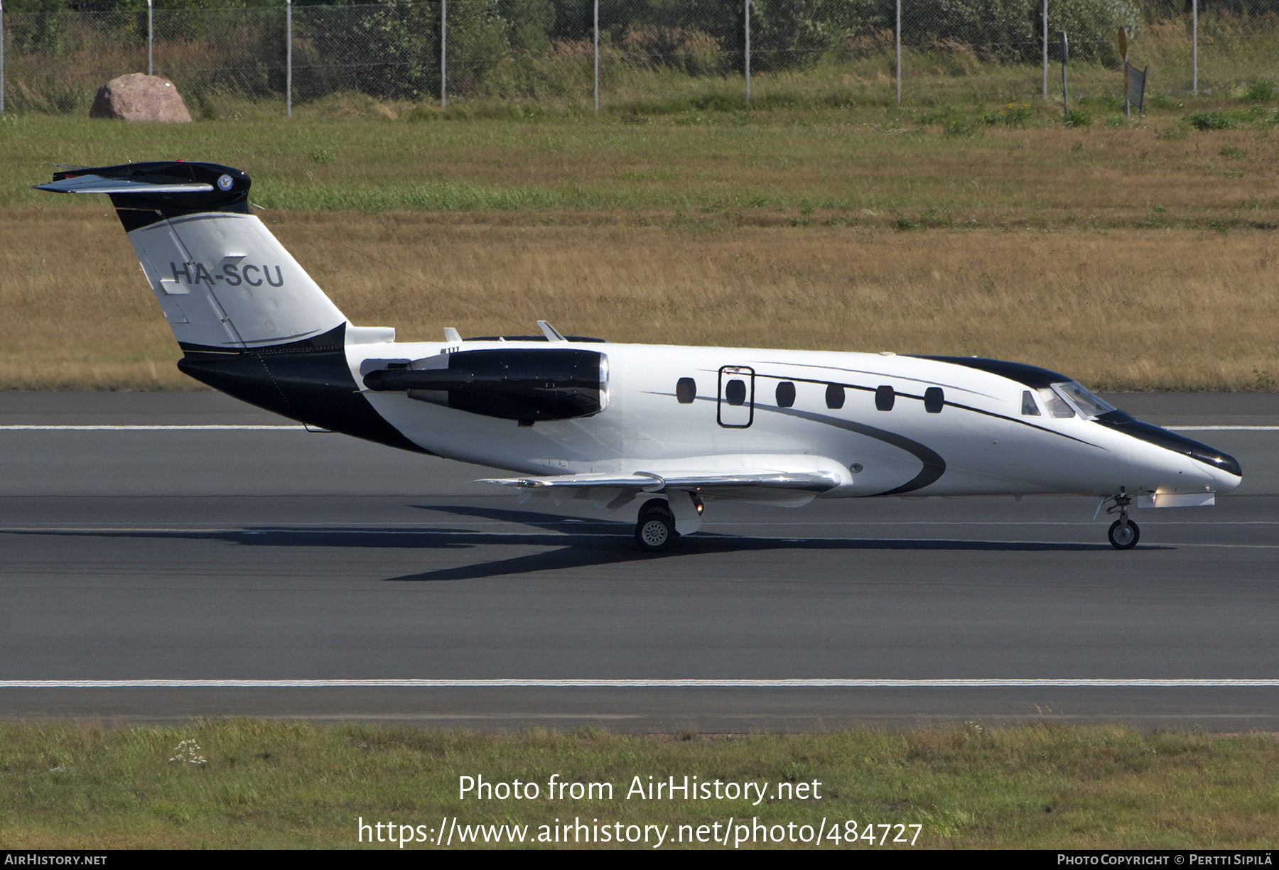 Aircraft Photo of HA-SCU | Cessna 650 Citation VI | AirHistory.net #484727