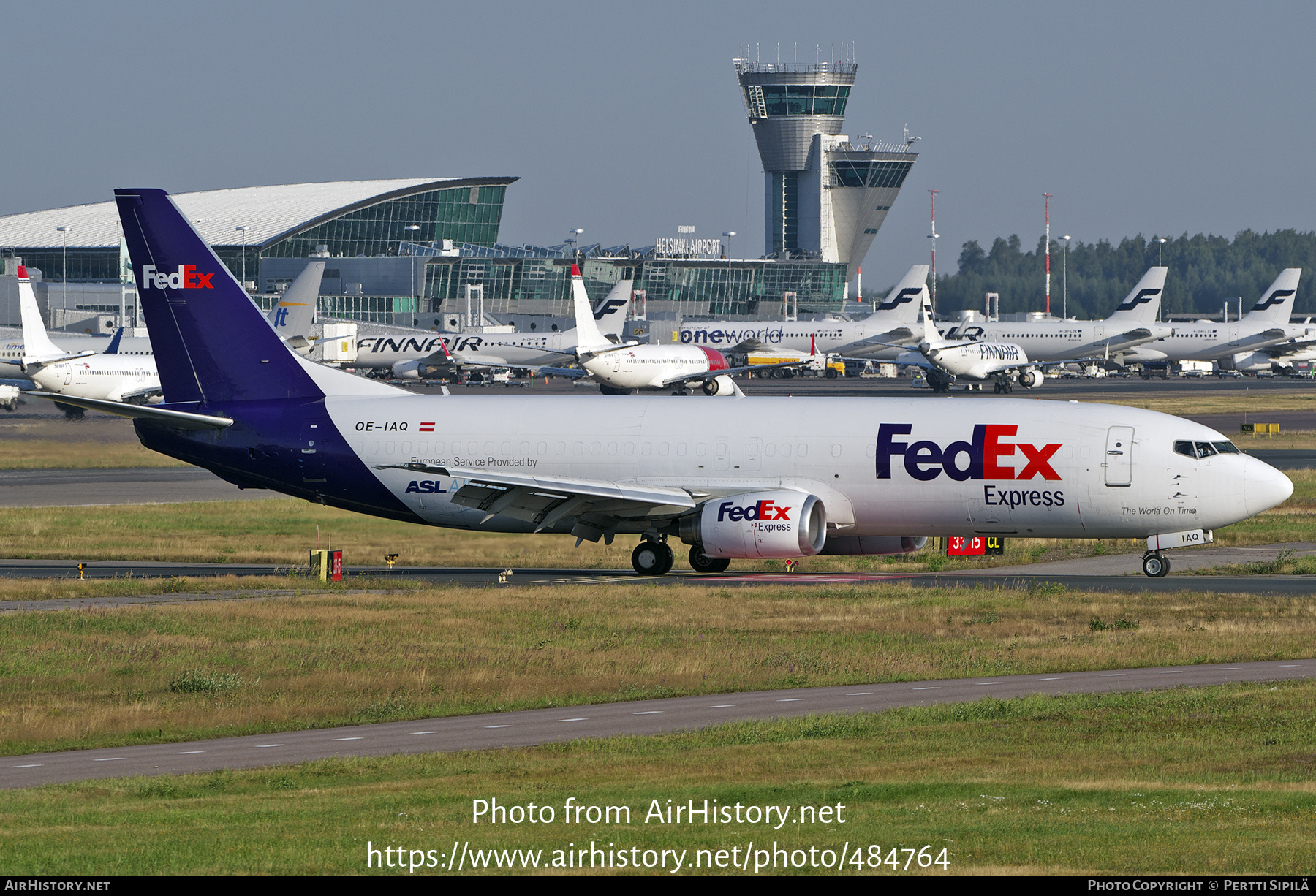 Aircraft Photo of OE-IAQ | Boeing 737-4M0(BDSF) | FedEx Express - Federal Express | AirHistory.net #484764