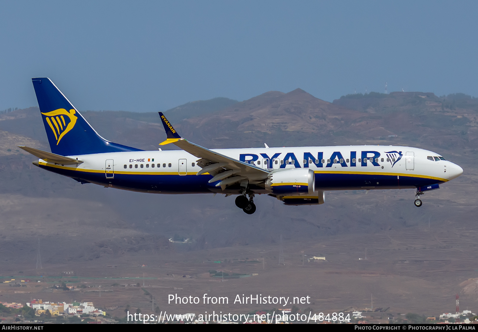 Aircraft Photo of EI-HGE | Boeing 737-8200 Max 200 | Ryanair | AirHistory.net #484884