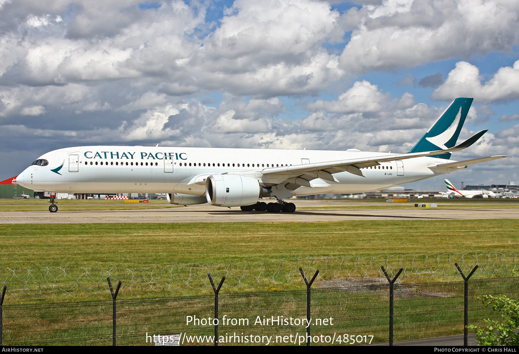 Aircraft Photo of B-LRU | Airbus A350-941 | Cathay Pacific Airways | AirHistory.net #485017