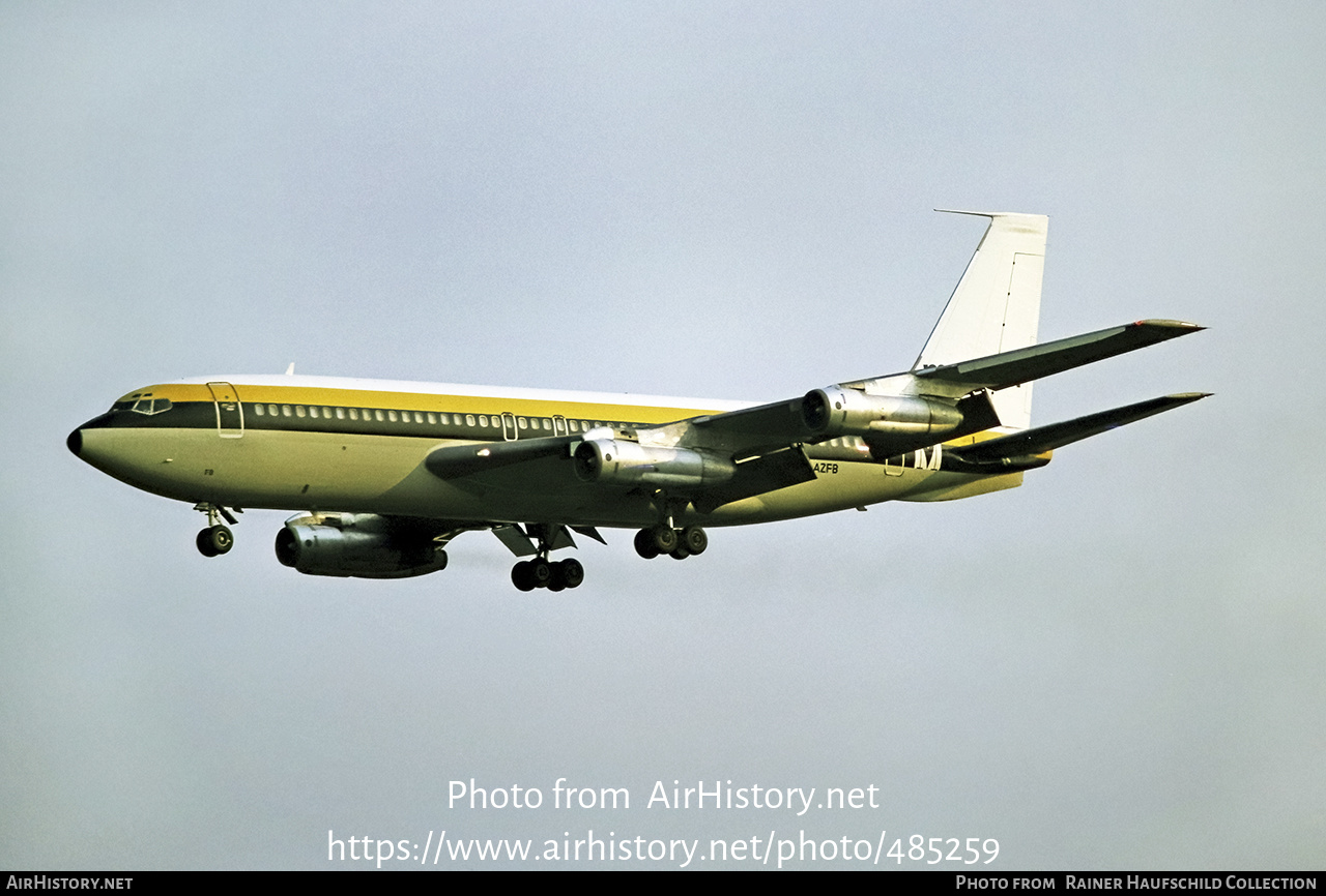 Aircraft Photo of G-AZFB | Boeing 720-051B | Monarch Airlines | AirHistory.net #485259