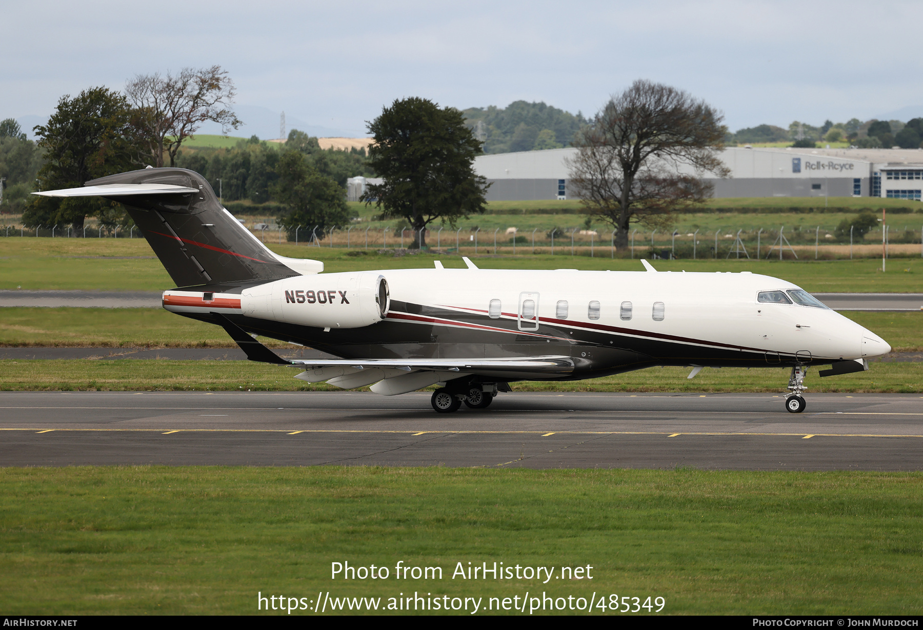 Aircraft Photo of N590FX | Bombardier Challenger 350 (BD-100-1A10) | AirHistory.net #485349