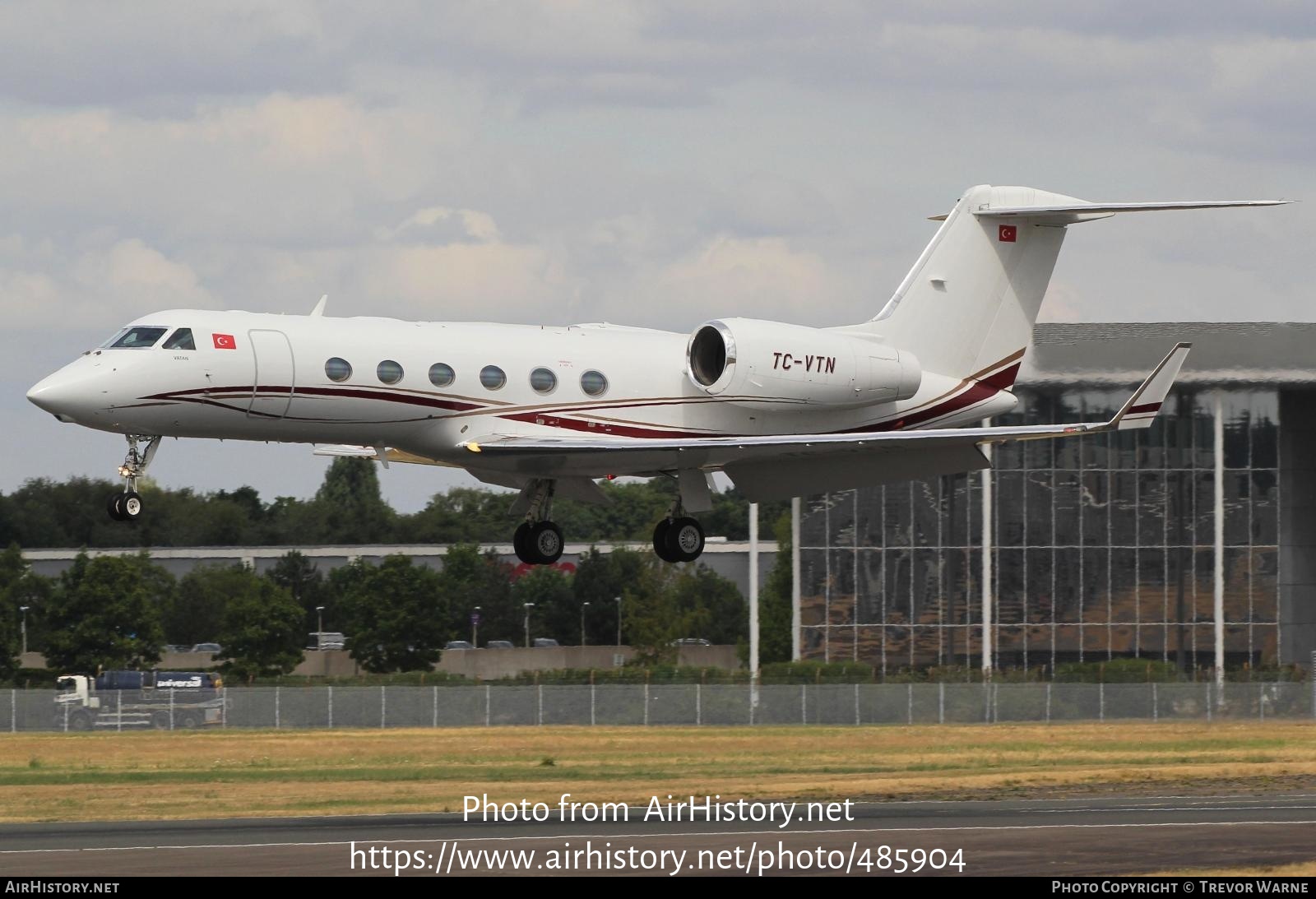 Aircraft Photo of TC-VTN | Gulfstream Aerospace G-IV-X Gulfstream G450 | AirHistory.net #485904