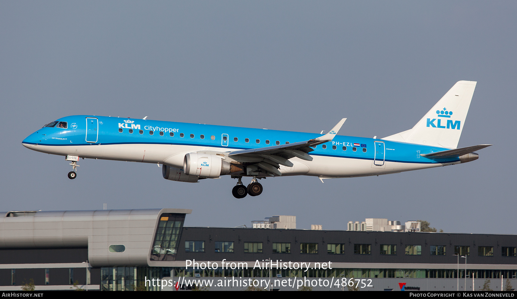 Aircraft Photo of PH-EZL | Embraer 190STD (ERJ-190-100STD) | KLM Cityhopper | AirHistory.net #486752