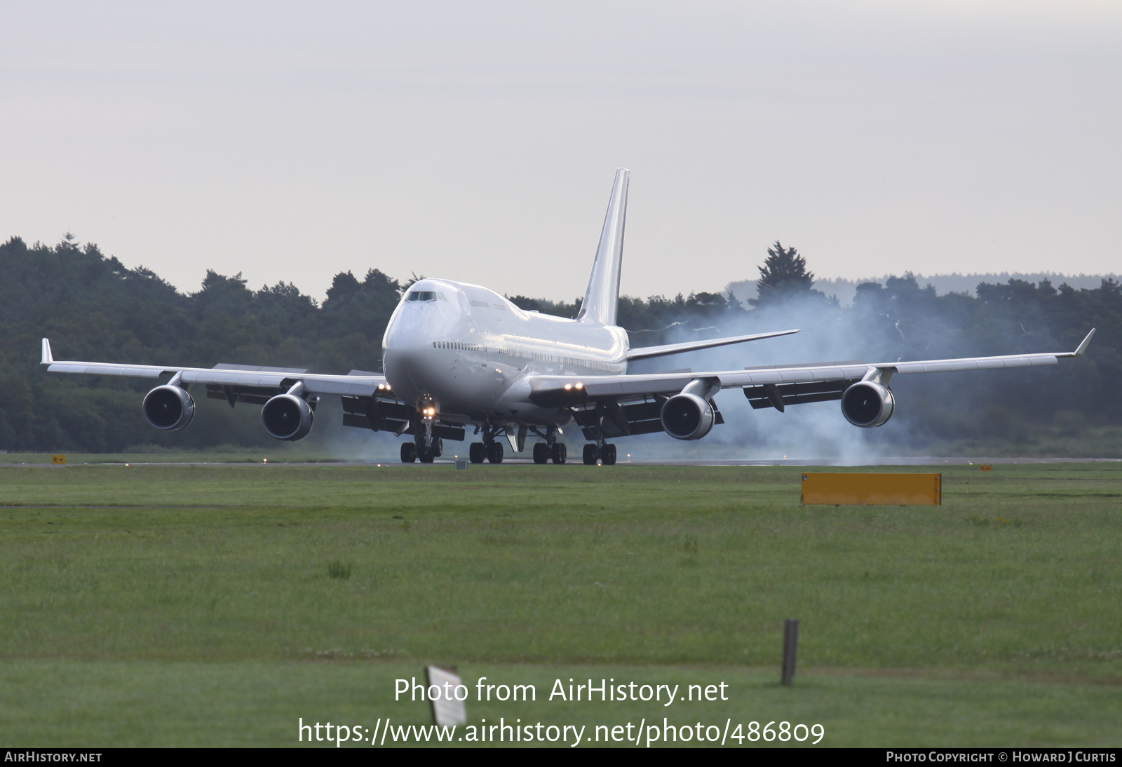 Aircraft Photo of 9V-SPG | Boeing 747-412 | AirHistory.net #486809