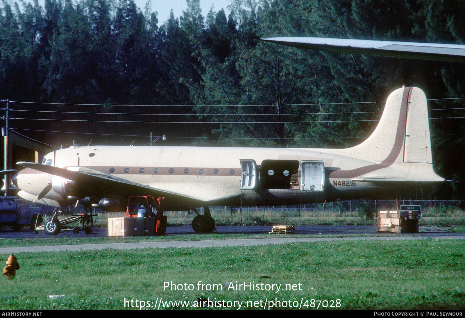 Aircraft Photo of N48216 | Douglas C-54S Skymaster | AirHistory.net #487028