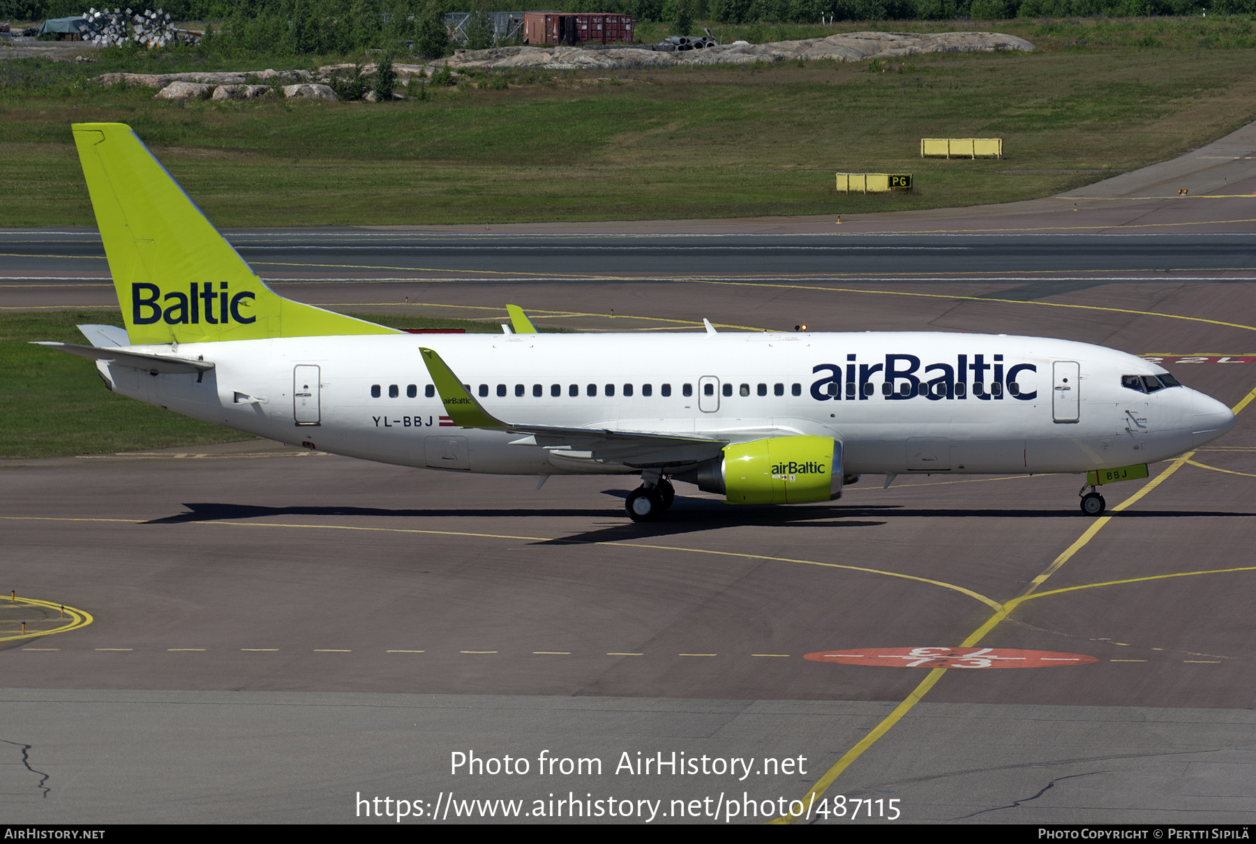 Aircraft Photo of YL-BBJ | Boeing 737-36Q | AirBaltic | AirHistory.net #487115