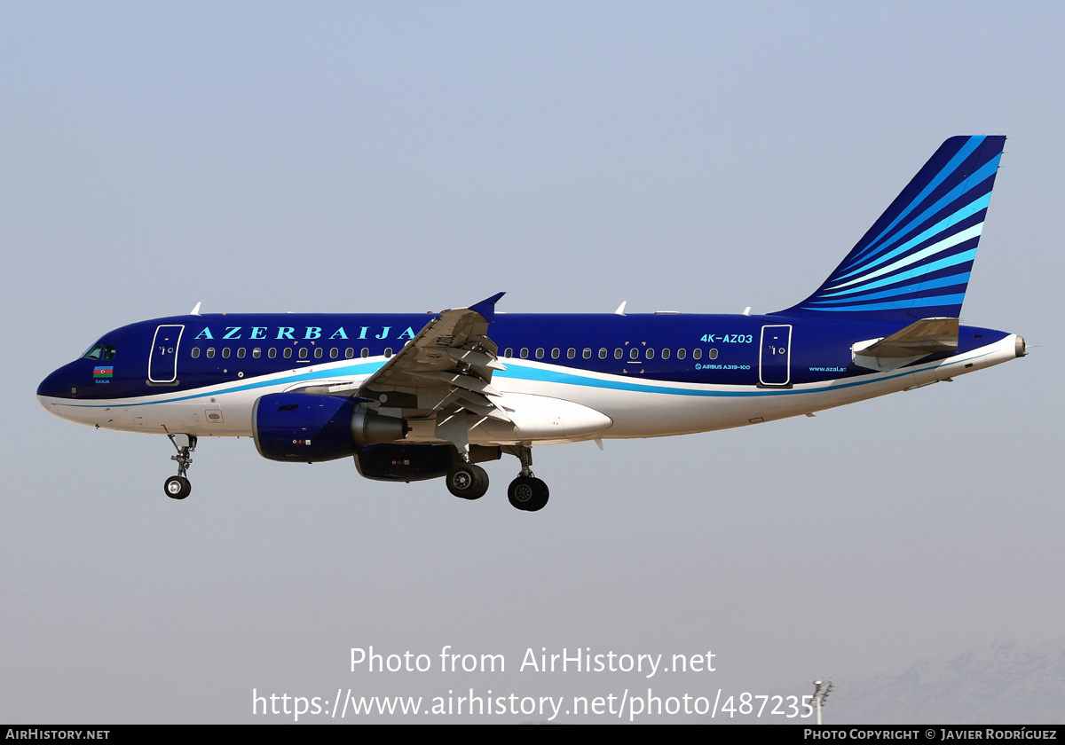 Aircraft Photo of 4K-AZ03 | Airbus A319-111 | Azerbaijan Airlines - AZAL - AHY | AirHistory.net #487235