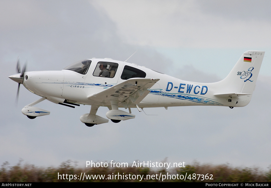 Aircraft Photo of D-EWCD | Cirrus SR-20 G2 | AirHistory.net #487362