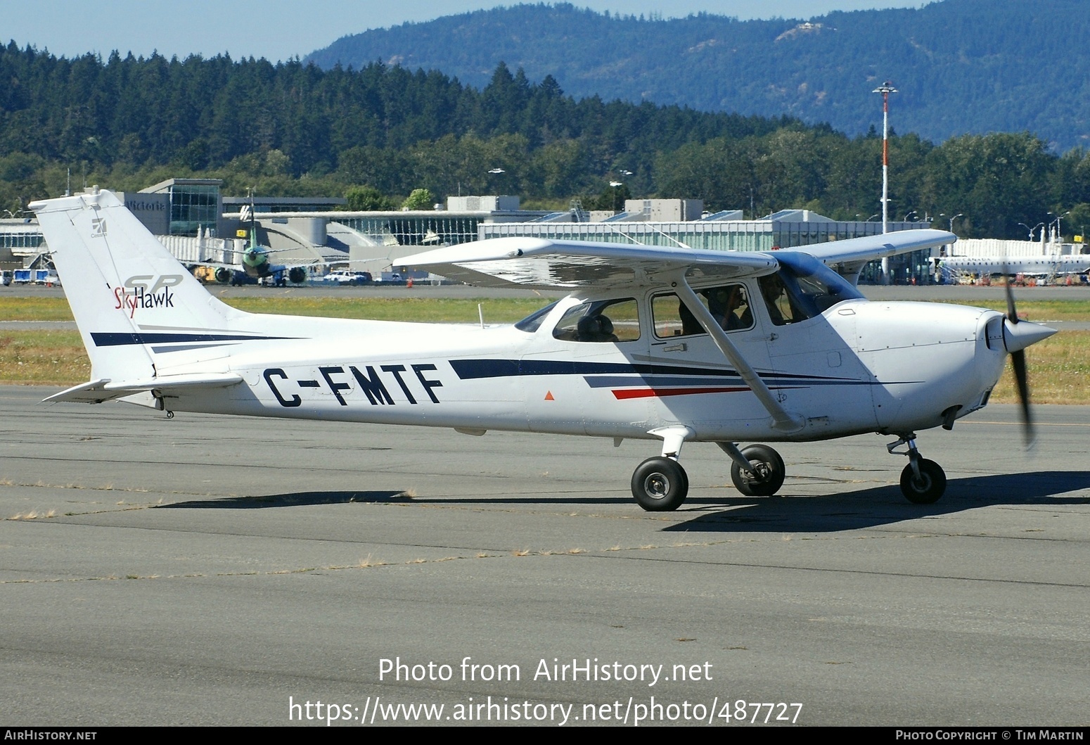 Aircraft Photo of C-FMTF | Cessna 172S Skyhawk SP | AirHistory.net #487727