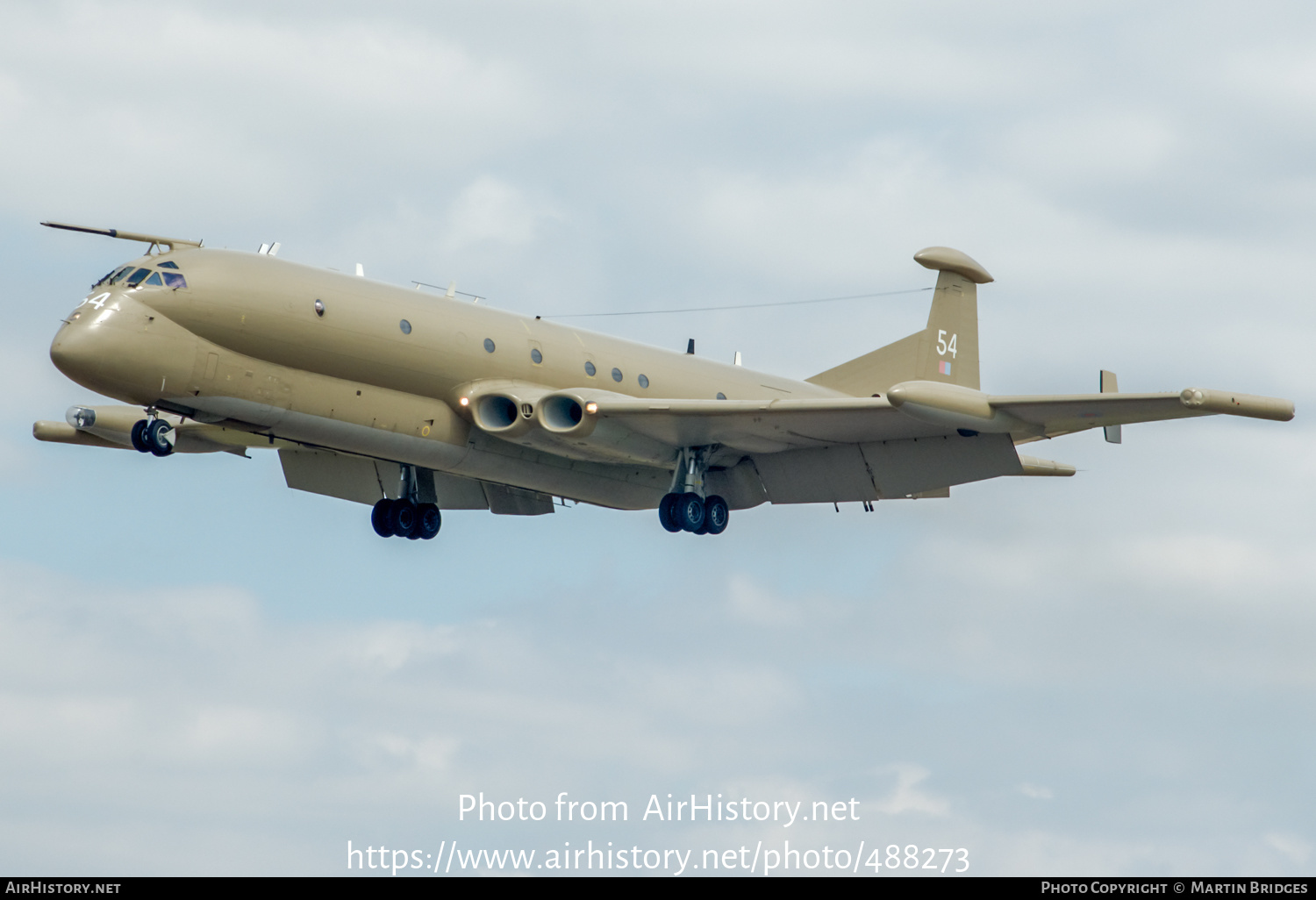 Aircraft Photo of XV254 | Hawker Siddeley HS-801 Nimrod MR.2P | UK - Air Force | AirHistory.net #488273