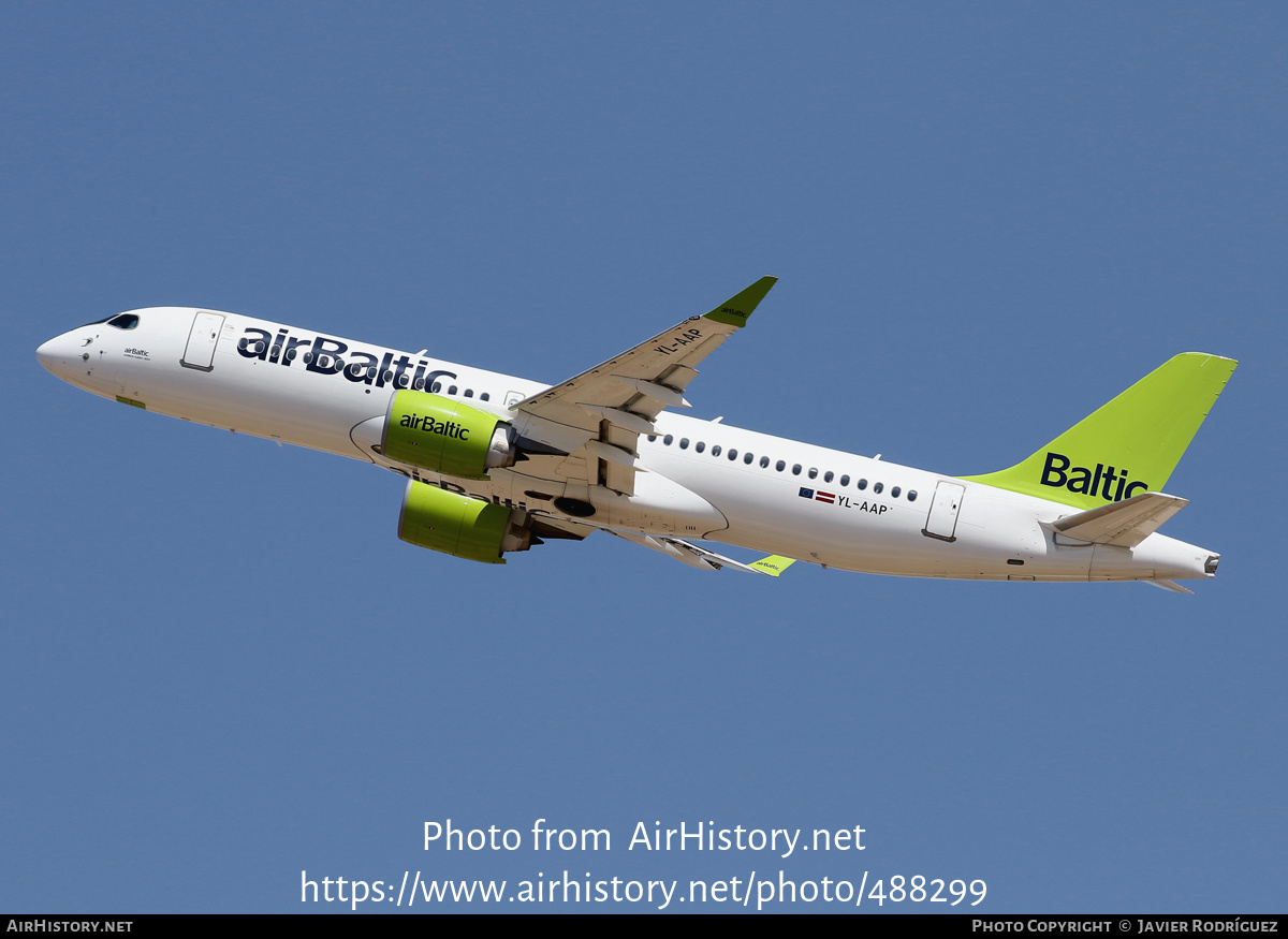 Aircraft Photo of YL-AAP | Airbus A220-371 (BD-500-1A11) | AirBaltic | AirHistory.net #488299