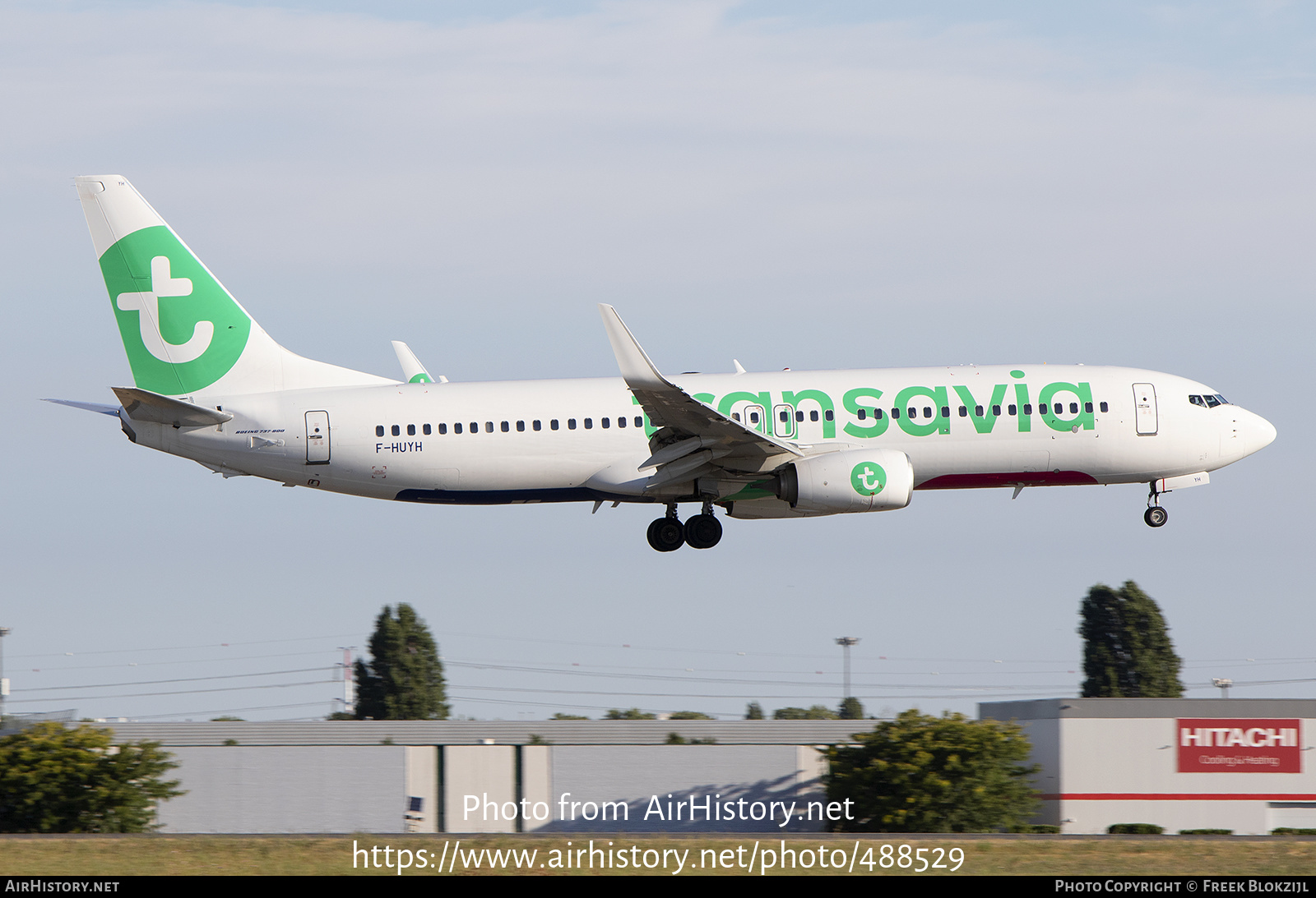 Aircraft Photo of F-HUYH | Boeing 737-86N | Transavia | AirHistory.net #488529