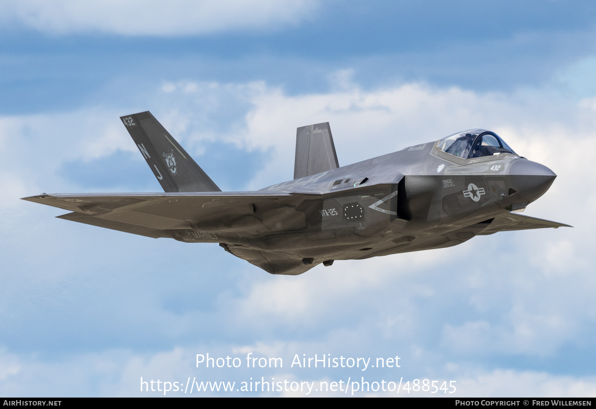 Aircraft Photo of 169034 | Lockheed Martin F-35C Lightning II | USA - Marines | AirHistory.net #488545