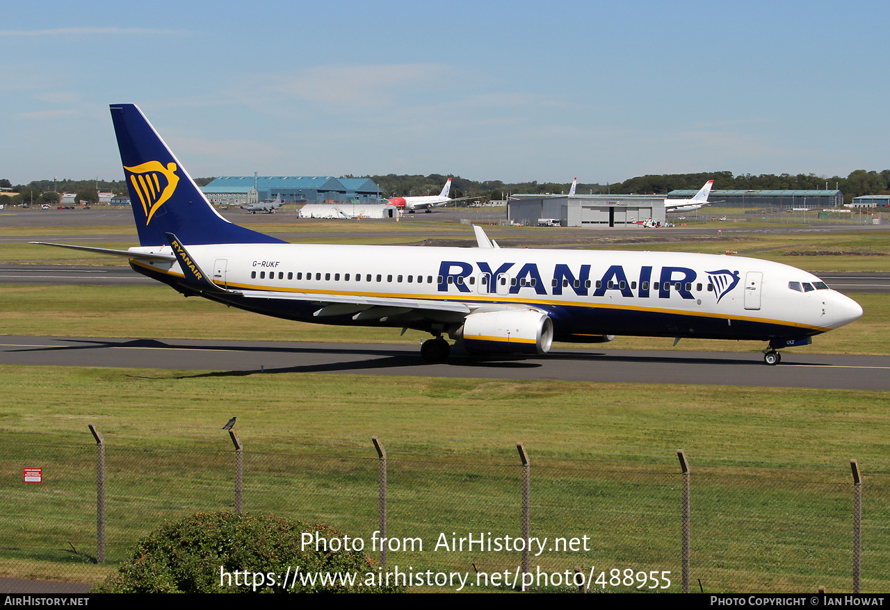 Aircraft Photo of G-RUKF | Boeing 737-8AS | Ryanair | AirHistory.net #488955