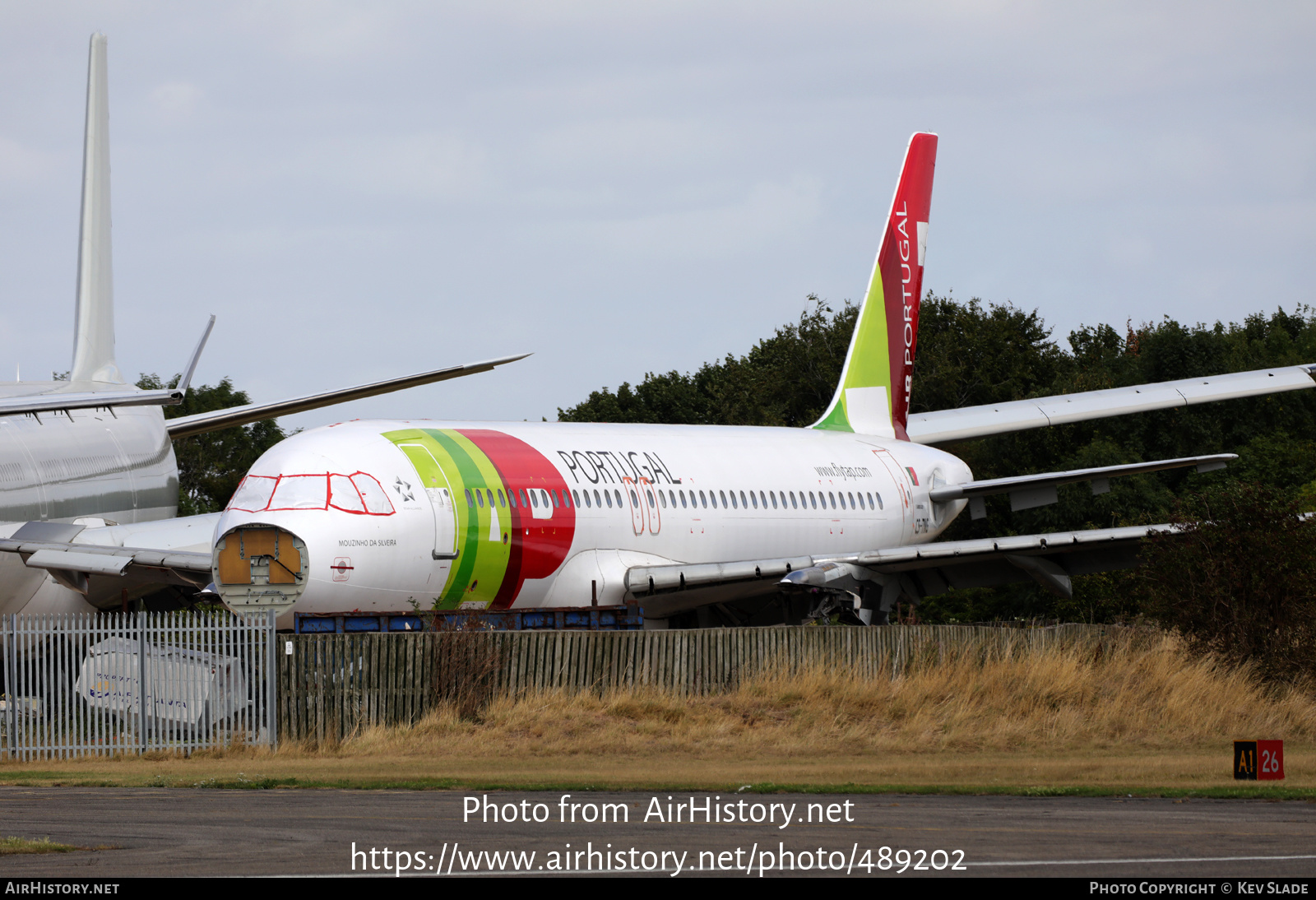 Aircraft Photo of CS-TNG | Airbus A320-214 | TAP Air Portugal | AirHistory.net #489202