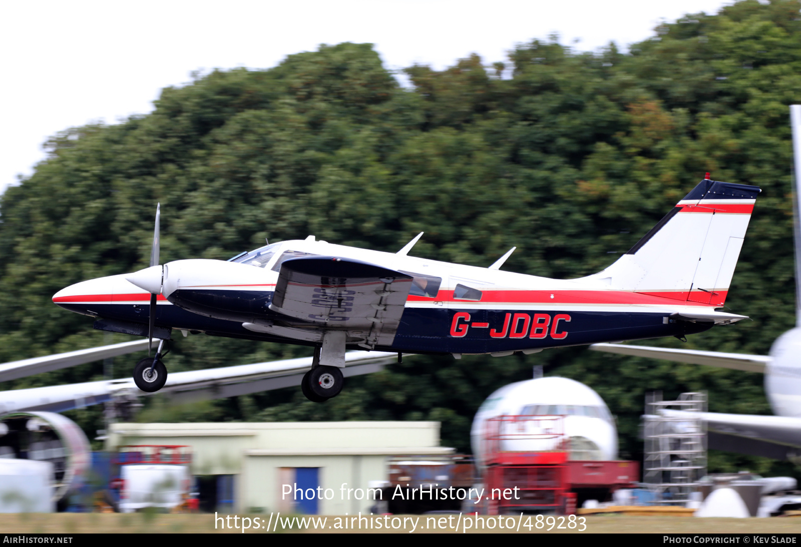 Aircraft Photo of G-JDBC | Piper PA-34-200T Seneca II | AirHistory.net #489283