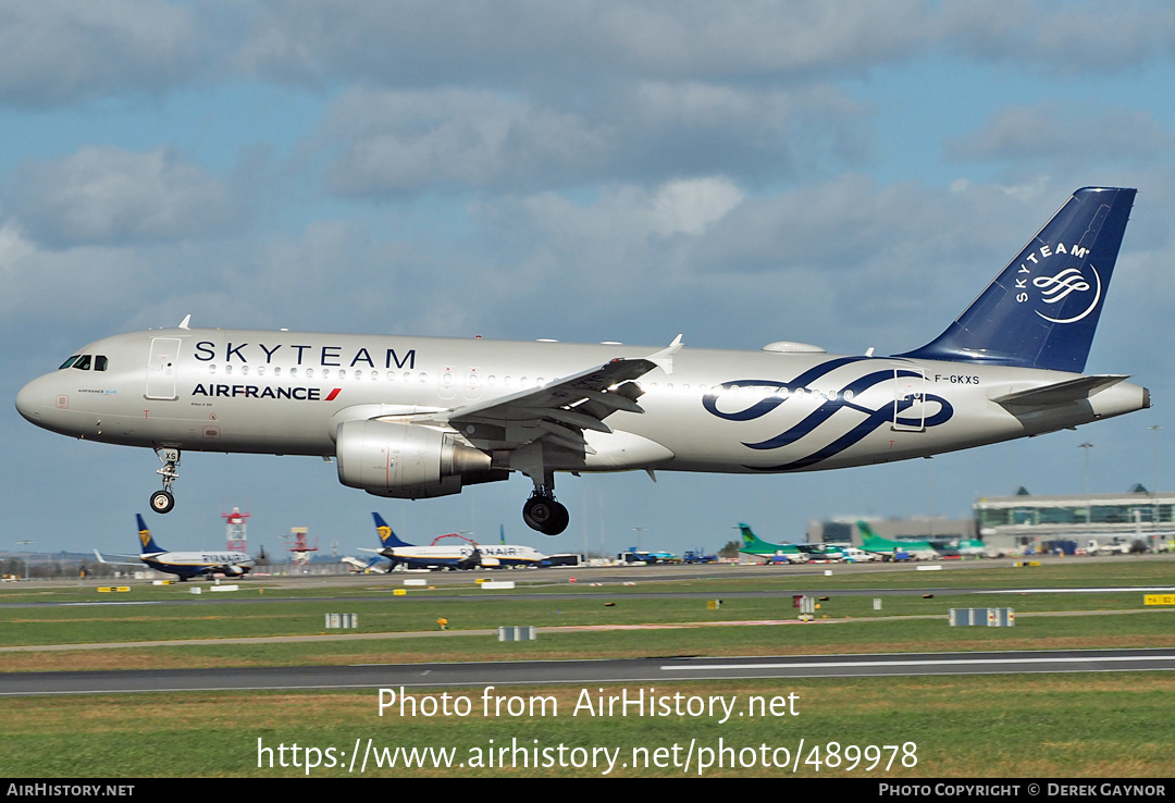 Aircraft Photo of F-GKXS | Airbus A320-214 | Air France | AirHistory.net #489978