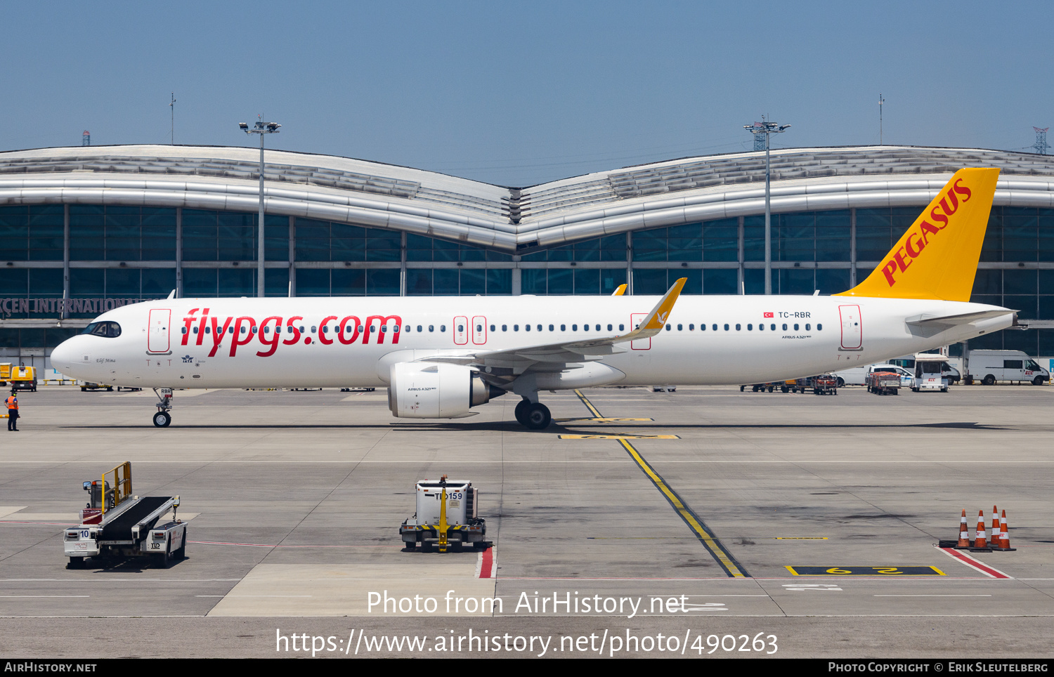 Aircraft Photo of TC-RBR | Airbus A321-251NX | Pegasus Airlines | AirHistory.net #490263