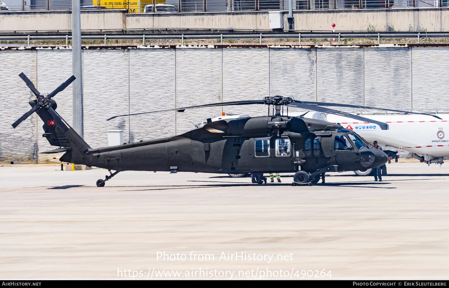 Aircraft Photo of 5050 | Sikorsky S-70i International Black Hawk | Turkey - Millî İstihbarat Teşkilatı | AirHistory.net #490264