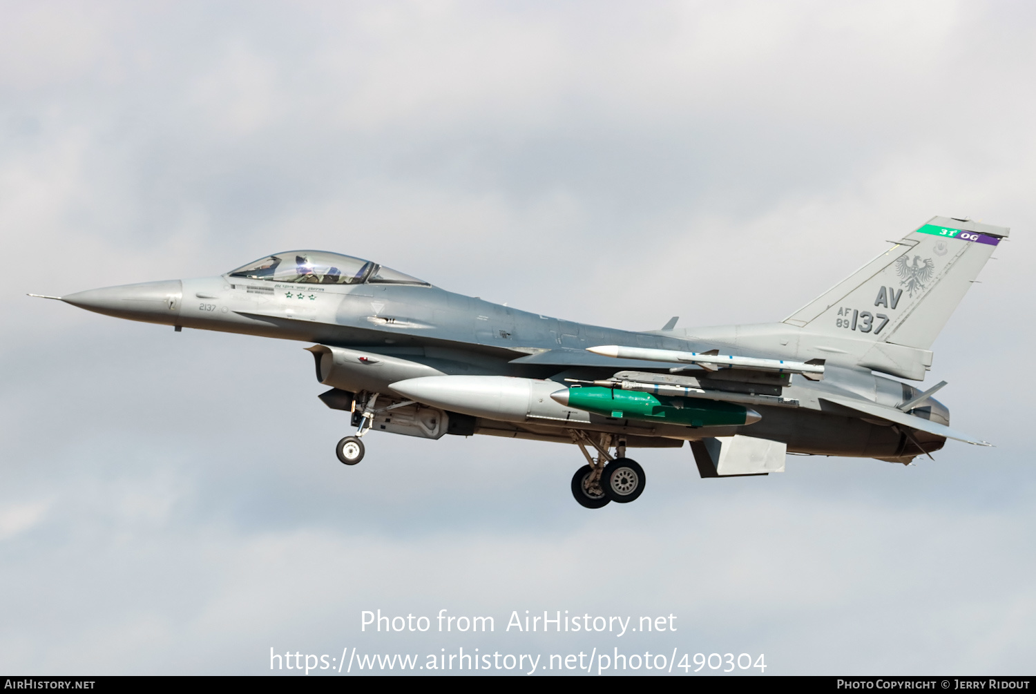 Aircraft Photo of 89-2137 / AF89-137 | General Dynamics F-16CM Fighting Falcon | USA - Air Force | AirHistory.net #490304