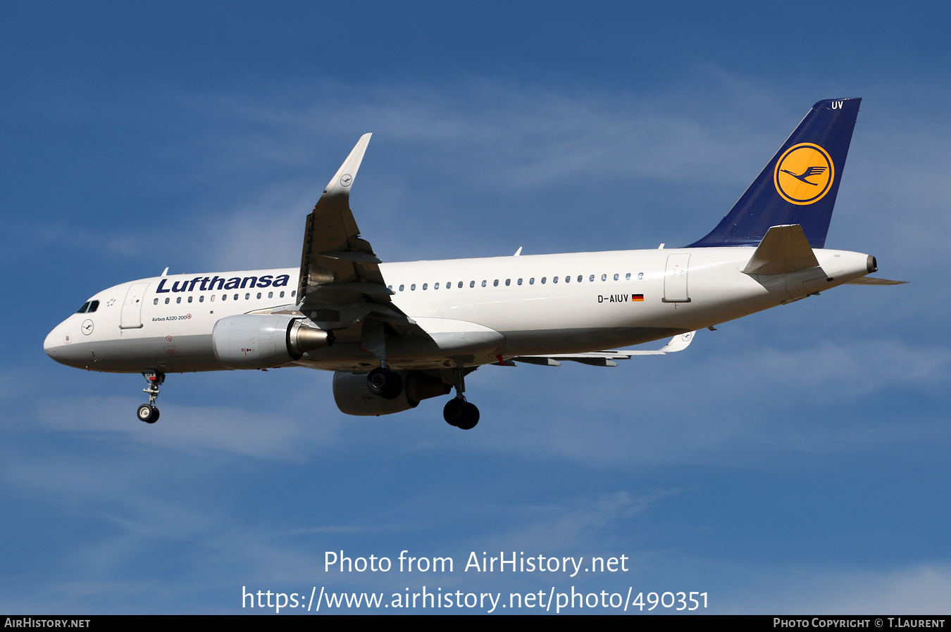 Aircraft Photo of D-AIUV | Airbus A320-214 | Lufthansa | AirHistory.net #490351