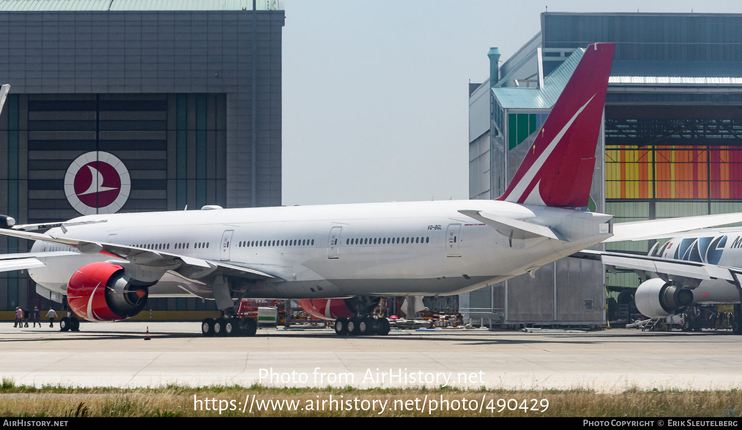 Aircraft Photo of VQ-BGL | Boeing 777-31H/ER | Royal Flight Airlines | AirHistory.net #490429